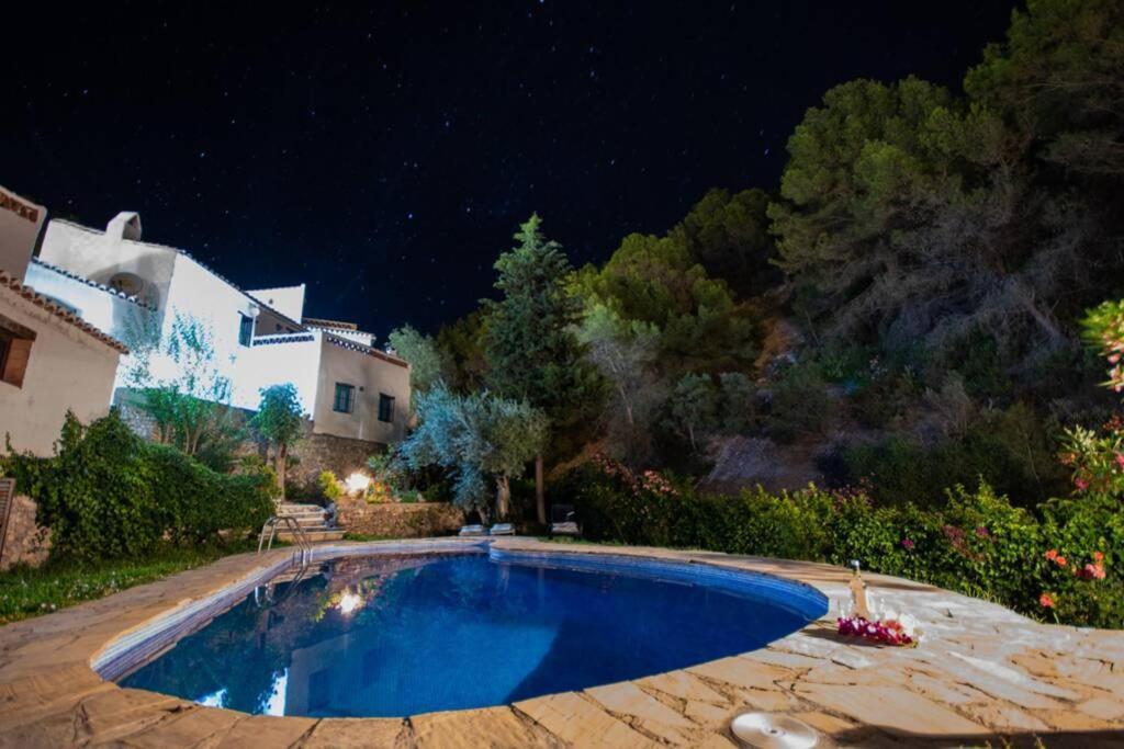 Casa Rosa, Con Encanto Y Piscina Climatizada Frigiliana Bagian luar foto