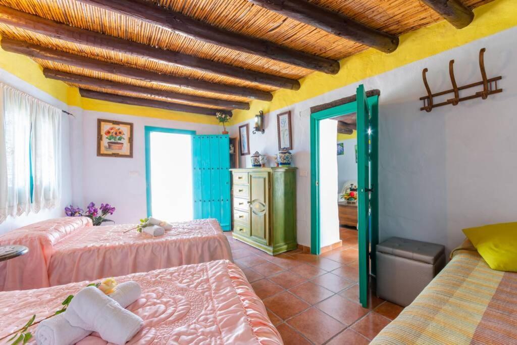 Casa Rosa, Con Encanto Y Piscina Climatizada Frigiliana Bagian luar foto
